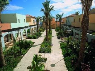 Castillo Caleta de Fuste Hotel | Broncemar Beach Suites
