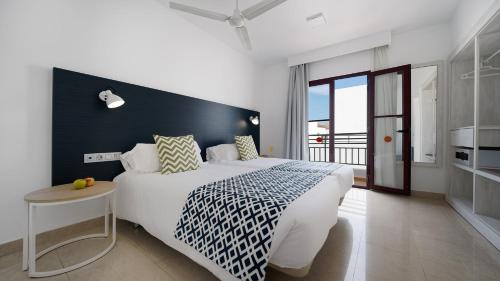 Castillo Caleta de Fuste Hotel | Broncemar Beach Suites