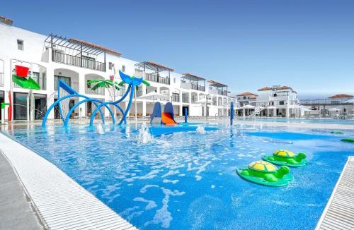Castillo Caleta de Fuste Hotel | Broncemar Beach Suites