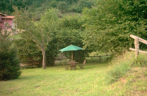 Buelles Cottage | Buelles: Cottage, quality and warmth between the mountains and the sea