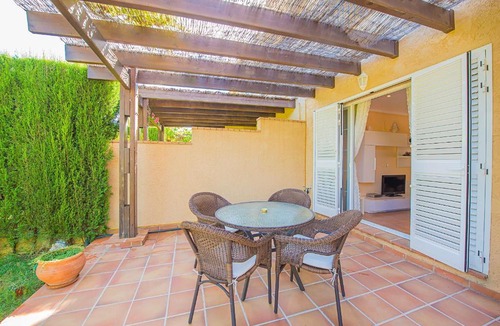 Casas de Torrat House | Bungalow Azalea - PlusHolidays