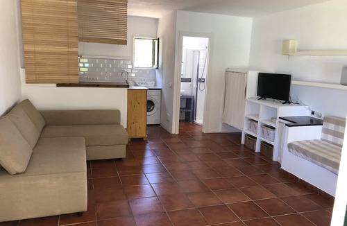 Binisafua Apartment | Bungalow "Binisafua Playa - 16" Near the Beach with Shared Outdoor Pool