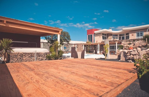 La Pared House | Bungalow - Fuego - Surf & Yoga Villa