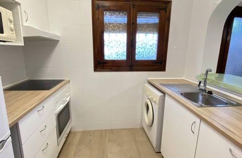 Molinell Apartment | Bungalow ground floor in urbanization with direct access to the sea.