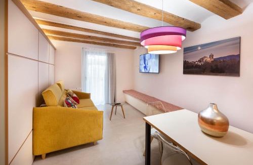 Figueres Apartment | C&C Apartments