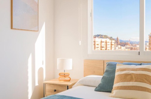 Poligono Alameda Apartment | C37 City Views - Comfort & Design