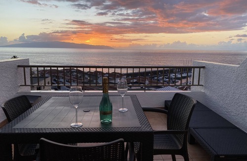 Los Gigantes Apartment | Casa Tara Exceptional Ocean Views, 1 Bedroom Apartment, 2 Swimming Pools, WiFi.