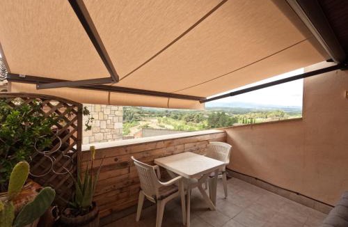 Tarres Apartment | CA L'ENGRÀCIA