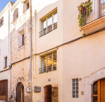 Nulles House | Ca La Lola by TarragonaDays