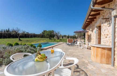Inca Ski Chalet | Ca n Batlet