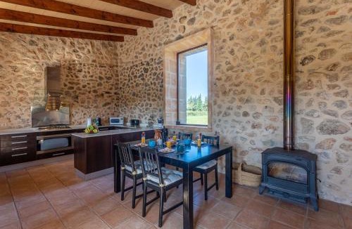 Inca Ski Chalet | Ca n Batlet