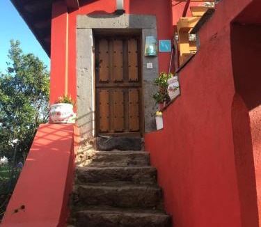 Alava House | Ca Rifo, casa rural en Asturias, puerta de Somiedo a orillas del río Narcea