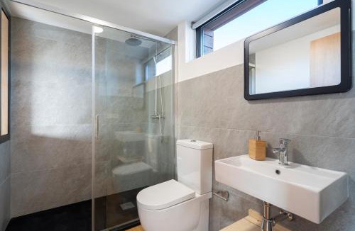 Oleiros Apartment | Cabañas de Canide