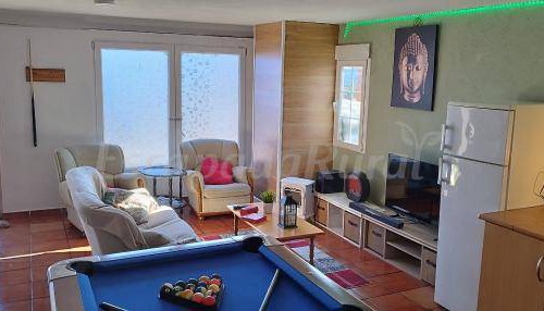 Peguerinos Cottage | Cabin ∙ 14 bedrooms ∙ 16 guests