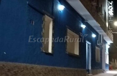 Fuentes de Ebro Cottage | Cabin ∙ 17 bedrooms ∙ 50 guests
