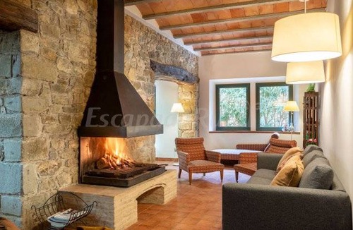 Pins Cottage | Cabin ∙ 21 bedrooms ∙ 19 guests