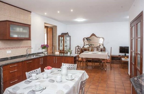 Carnota Cottage | Cabin ∙ 4 bedrooms ∙ 8 guests