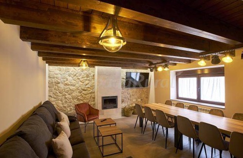 Nava de Roa Cottage | Cabin ∙ 5 bedrooms ∙ 12 guests