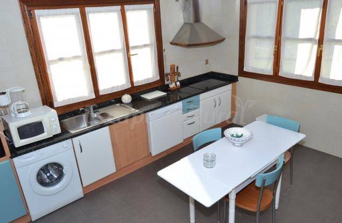 Playa de Vidiago Cottage | Cabin ∙ 5 bedrooms ∙ 14 guests