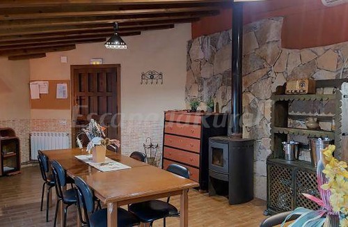 Jerte Cottage | Cabin ∙ 6 bedrooms ∙ 18 guests