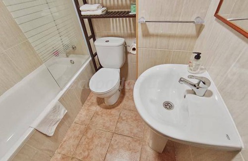 Gerbe Cottage | Cabin ∙ 6 bedrooms ∙ 2 guests