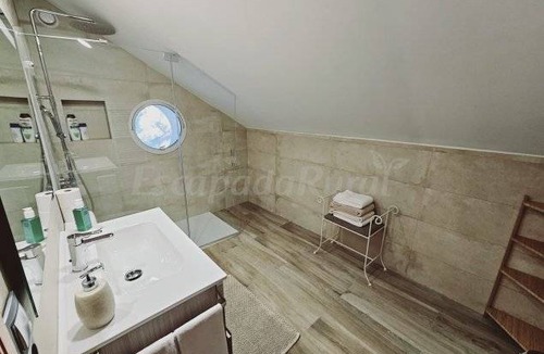 Alpedrete Cottage | Cabin ∙ 7 bedrooms ∙ 16 guests