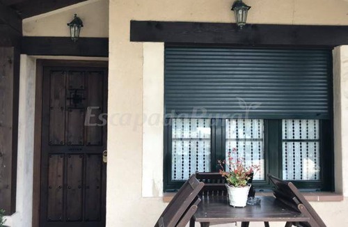 Sebulcor Cottage | Cabin ∙ 9 bedrooms ∙ 3 guests