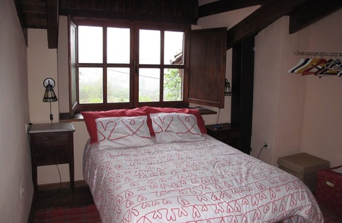 Penamellera Alta Cottage | Cabin in Picos de Europa for four or five people