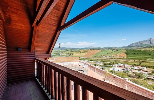 Casabermeja Cabin | Cabin 'Sunrise' with Mountain View, Wi-Fi and Air Conditioning