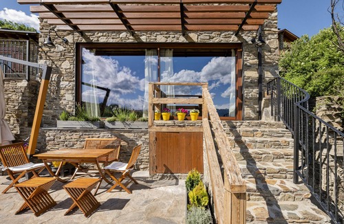 Ger House | Cal Cassi - Mountain Suite