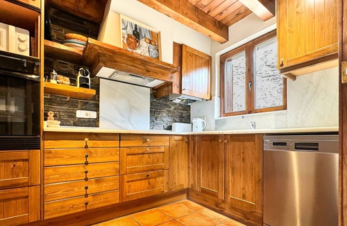 Llivia House | Cal Fontcitrana, a Mountain House
