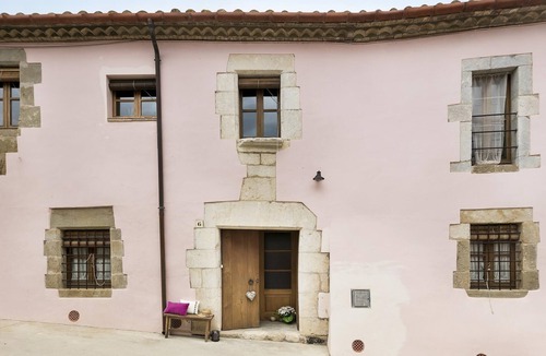 La Tallada d'Emporda Villa | Cal Marenya with private non-chlorine pool. 15 mins to Costa Brava beaches