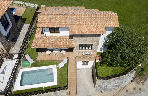 Prellezo House | Cala Berellín: Un Refugio de Ensueño al Lado de uno de los Tesoros de Cantabria