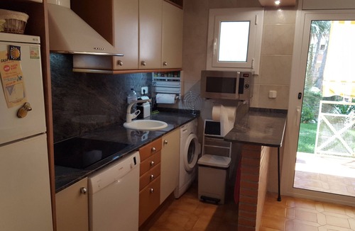 Platja d'Aro Apartment | CALA DEL PI RESIDENTIAL APARTMENT (TREUMAL CENTER) PLATJA D¨ARO