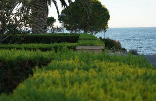 Costa Dorada House | Cala Pepo Beach