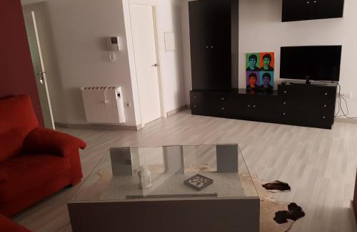 Lugo Apartment | CaLi Apart Center