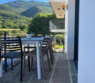 Les Planes d'Hostoles House | Cals Avis de Sau