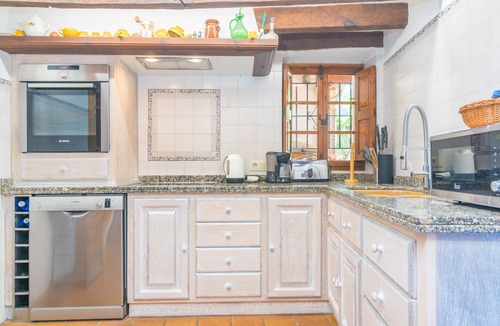 Pollensa House | CALVARI - Chalet with terrace in Pollença. Free WiFi