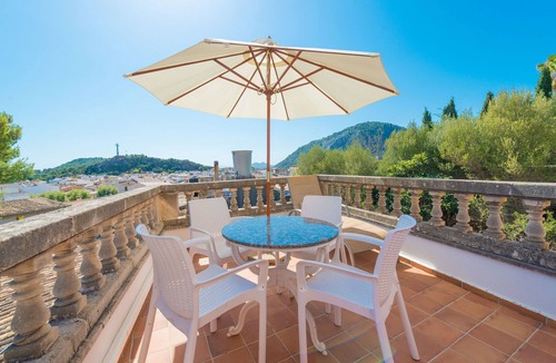 Pollensa House | CALVARI - Chalet with terrace in Pollença. Free WiFi
