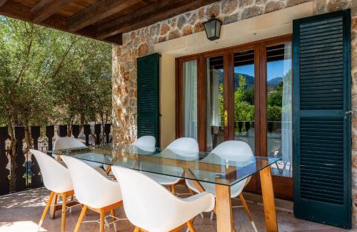Valldemossa House | Camila