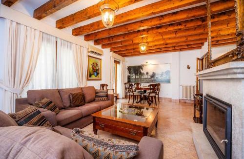 Valldemossa House | Camila