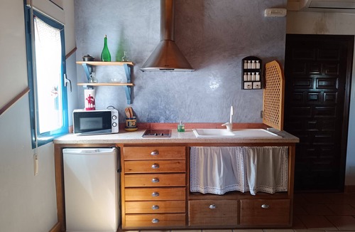 Consuegra Apartment | 'Campanario' Studio, Wi-Fi and Air Conditioning