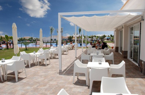 Pueblo Latino RV Rental | Camping Lo Monte