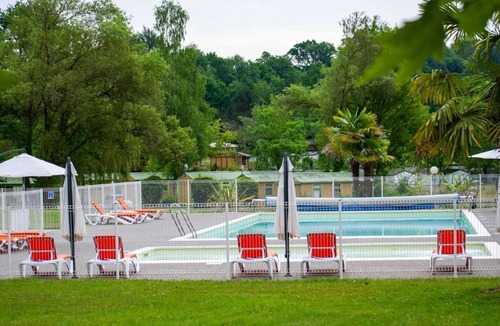 Montjoie-en-Couserans House | Camping - Piscine - ccbaieg