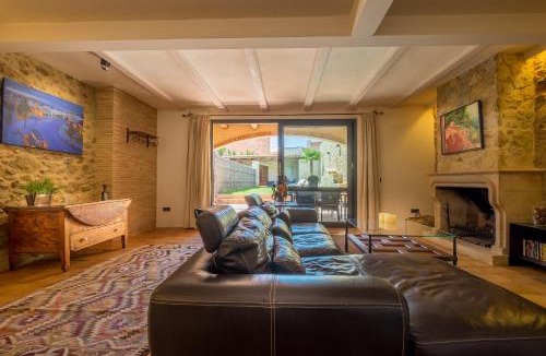 Pals House | Can Caranta