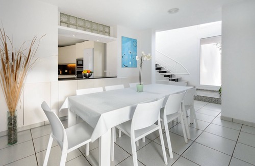 Can Furnet Villa | CAN LLUC Holiday Home with Wi-Fi, Air Conditioning, Pool, Garden and Sun Terrace