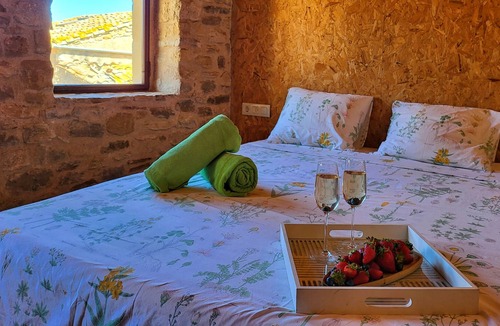 Peratallada House | Can Orient