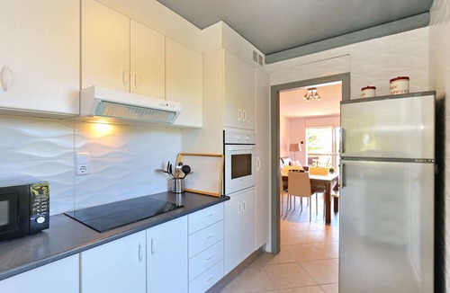 Roses Town Center Apartment | CAN PARRAMON PISCINE TENNIS ROSES