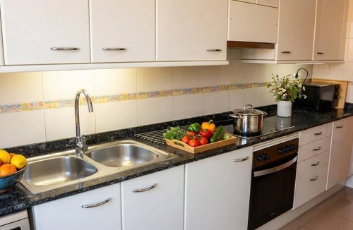 Vallpineda Apartment | Can Pei Apartment – 20 min walk to the beaches and 10 min by bike