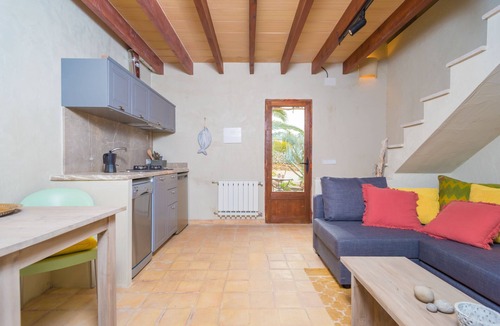 Costitx House | CAN PINA - ECO REDONDA 2 - Apartment with shared pool in Costitx. Free WiFi